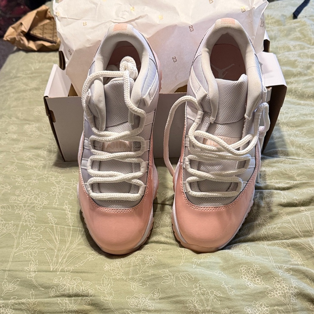 JORDANS BNIB Pink and White Sneakers